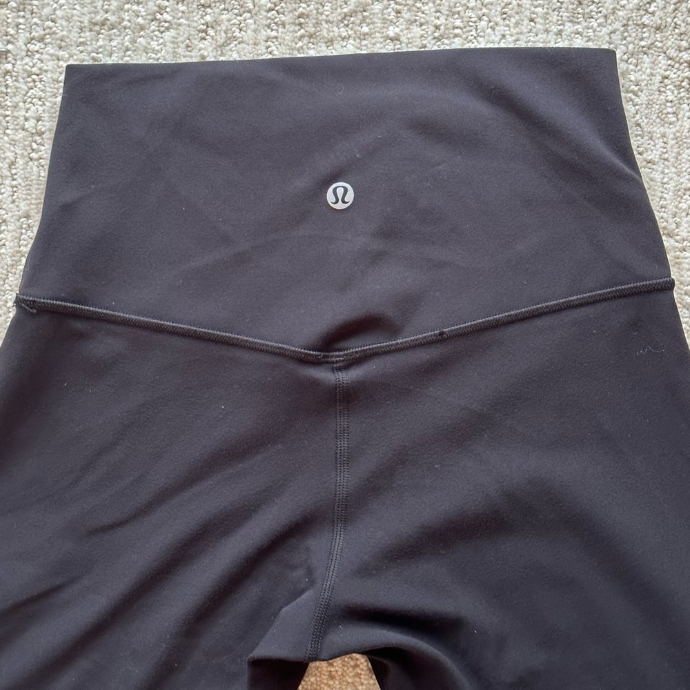 Lululemon Align leggings 25” size 4